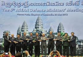 សន្នសីទរដ្ឋមន្រ្តីការពារជាតិអាស៊ានលើកទី៦បានបញ្ចប់នៅទីក្រុងភ្នំពេញ